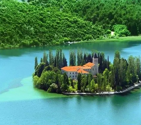 Tatil Evi Kuca Za Odmor I.b. *
