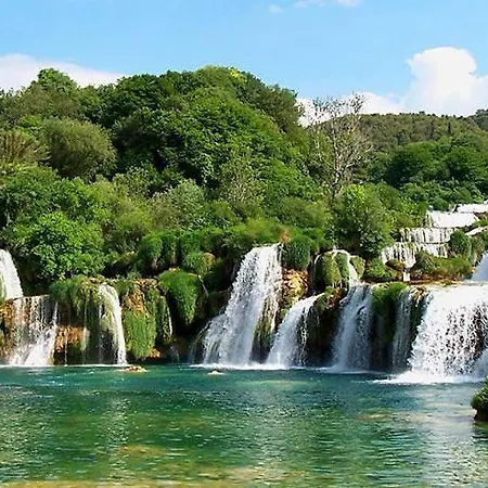 Kuca Za Odmor I.b. Tatil Evi