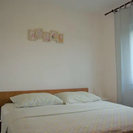 Tatil Evi Kuca Za Odmor I.b. Skradin