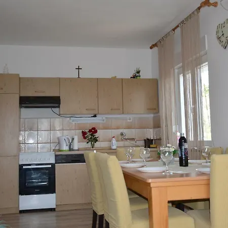 Kuca Za Odmor I.b. Tatil Evi *