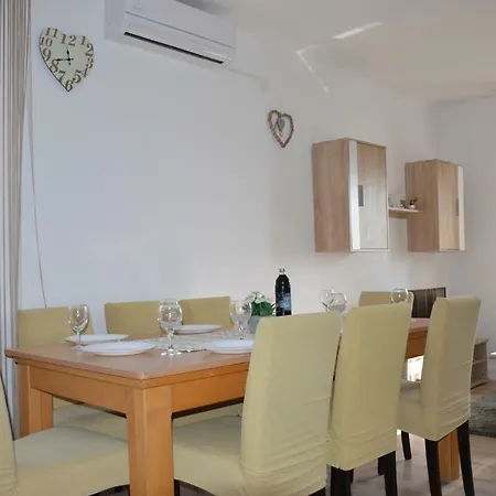 Tatil Evi Kuca Za Odmor I.b. *